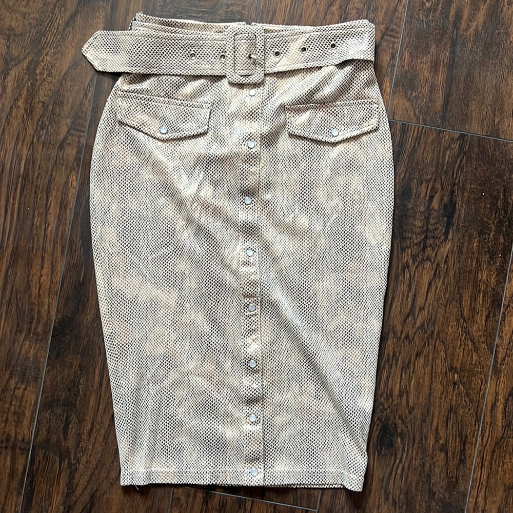 Beige skirt size small